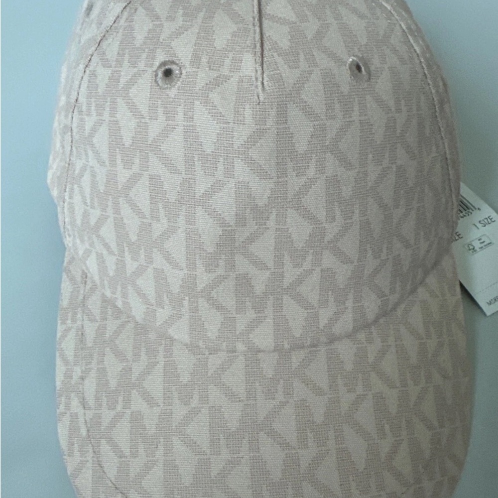 Michael Kors white/Grey Monogram Baseball Cap NWT one size - Picture 2 of 10